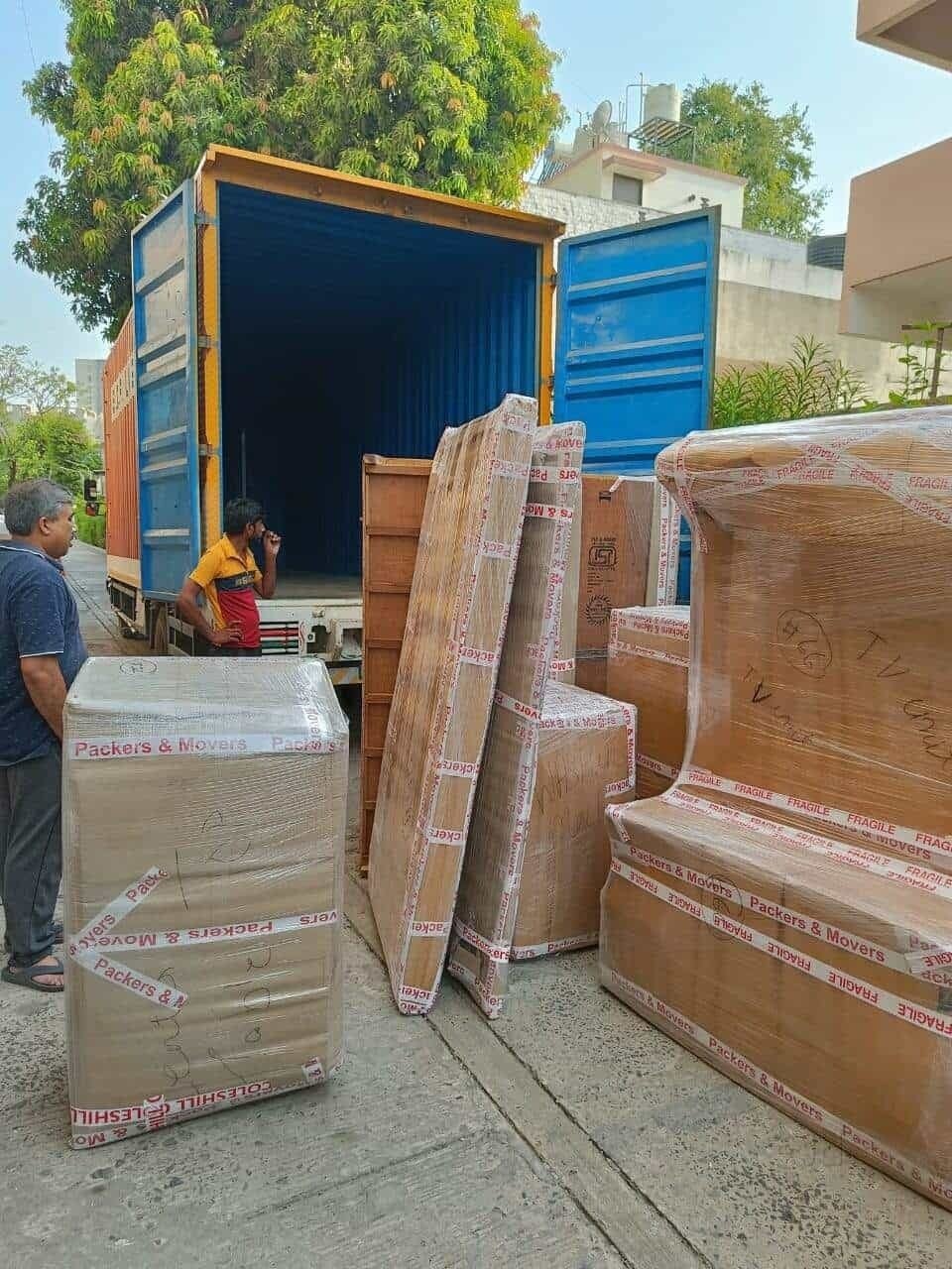 Loading and unloading service in Satellite Ahmedabad